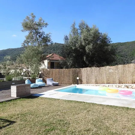 Galini * Mikros Gialos