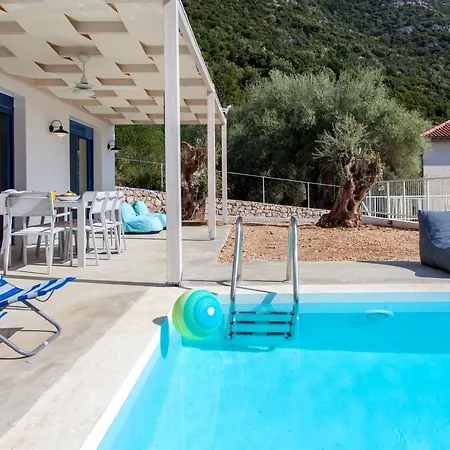 Galini Сasa de vacaciones Mikros Gialos